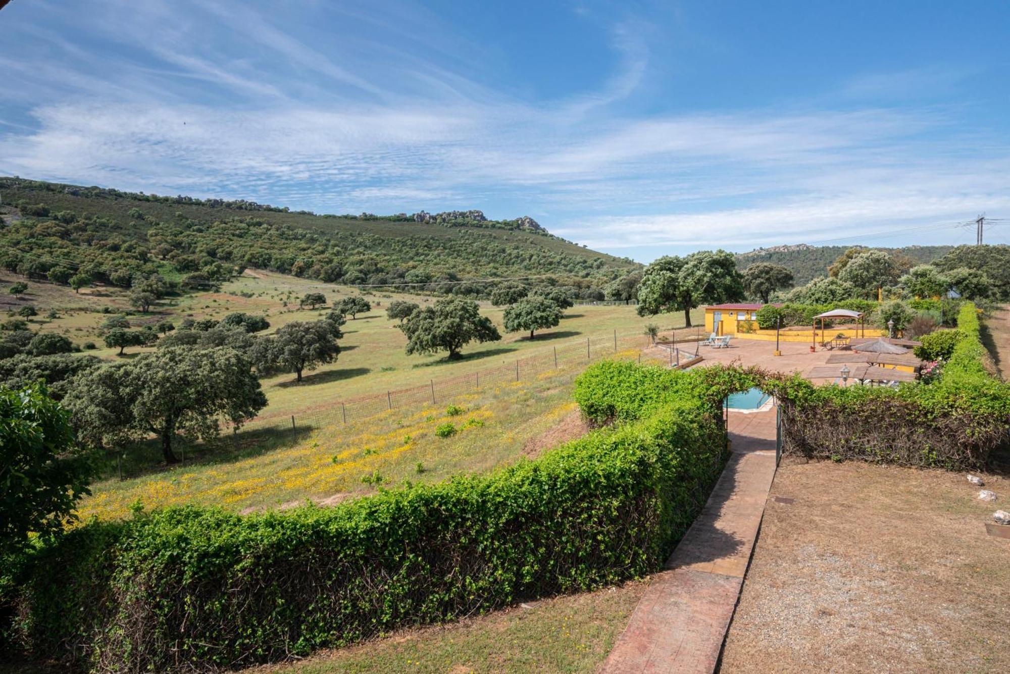 Casa Rural La Sierra de Monfragüe Malpartida De Plasencia Exterior foto