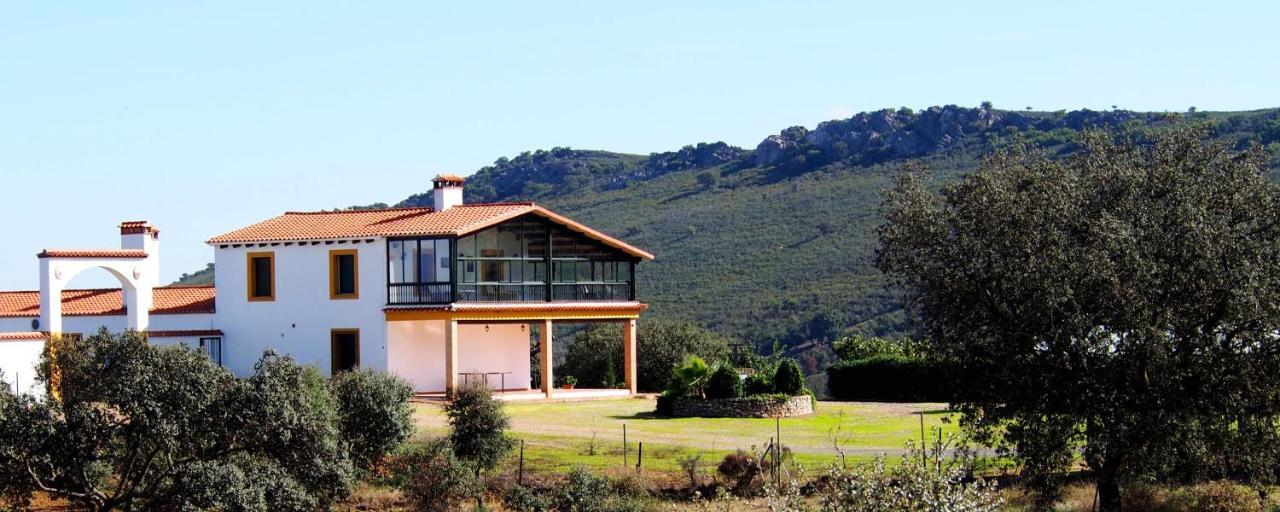 Casa Rural La Sierra de Monfragüe Malpartida De Plasencia Exterior foto